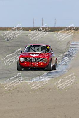 media/Nov-16-2024-CalClub SCCA (Sat) [[641f3b2761]]/Group 1/Race (Outside Grapevine)/